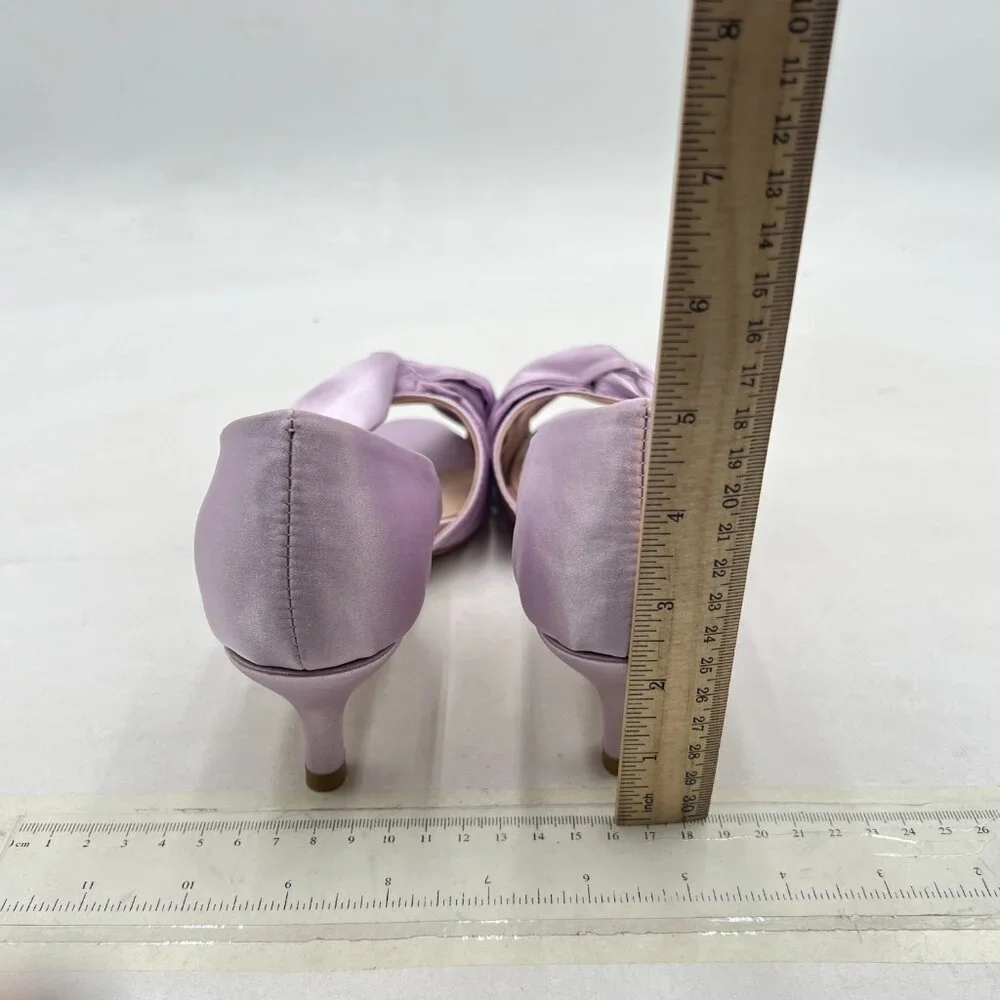 Lavender XYD D'Orsay Peep Toe Kitten Heels EUC
